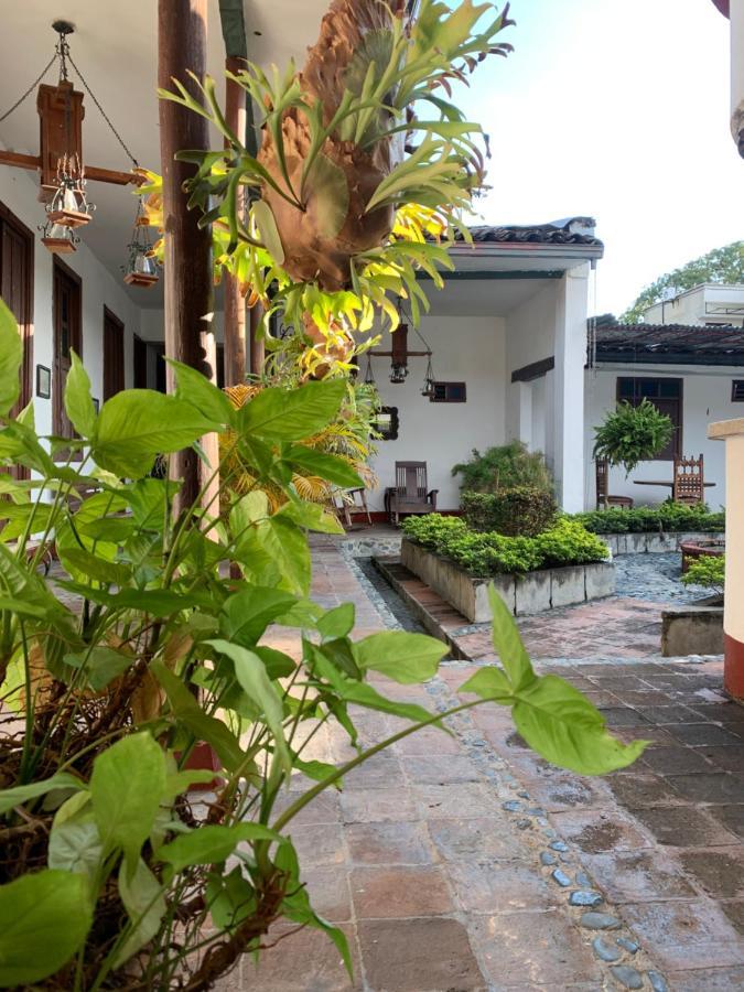 Hotel Casa Antigua Buga Ngoại thất bức ảnh