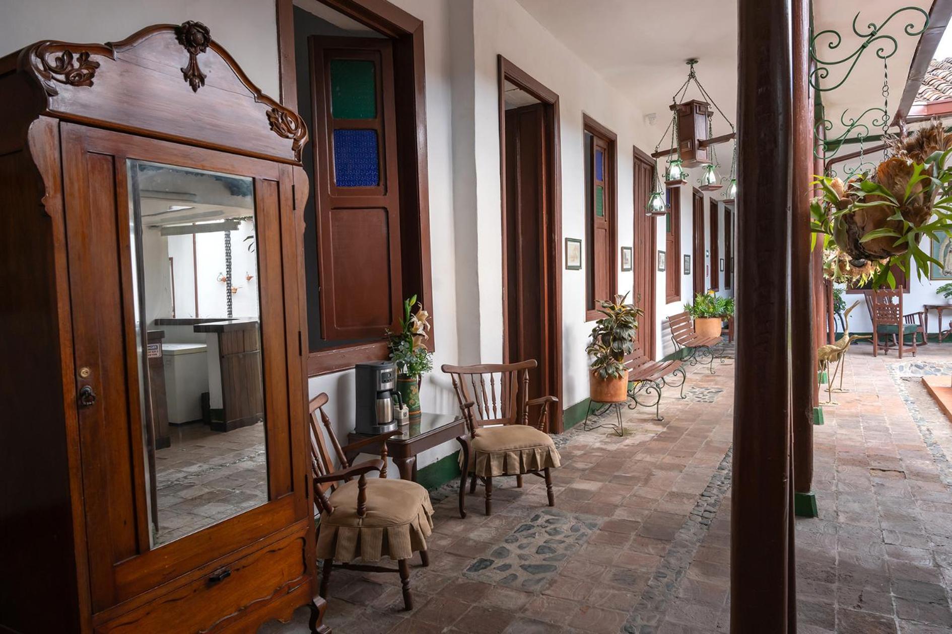 Hotel Casa Antigua Buga Ngoại thất bức ảnh